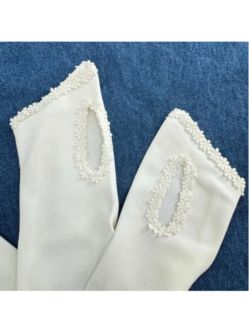 Vintage White Long Opera Gloves Floral Lace Trim Open Fingers Thumb